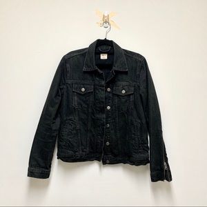 GAP black denim jacket (S/M)